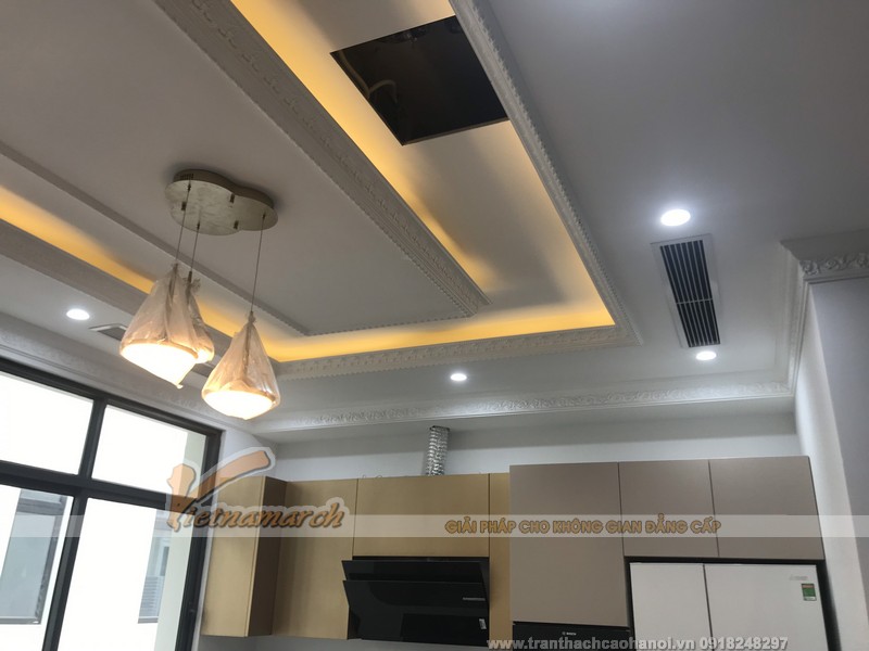 Thi công trần thạch cao tân cổ điển chống nóng cho gia đình anh Hoàng – Hà Nội Thi công trần thạch cao tân cổ điển chống nóng cho gia đình anh Hoàng – Hà Nội